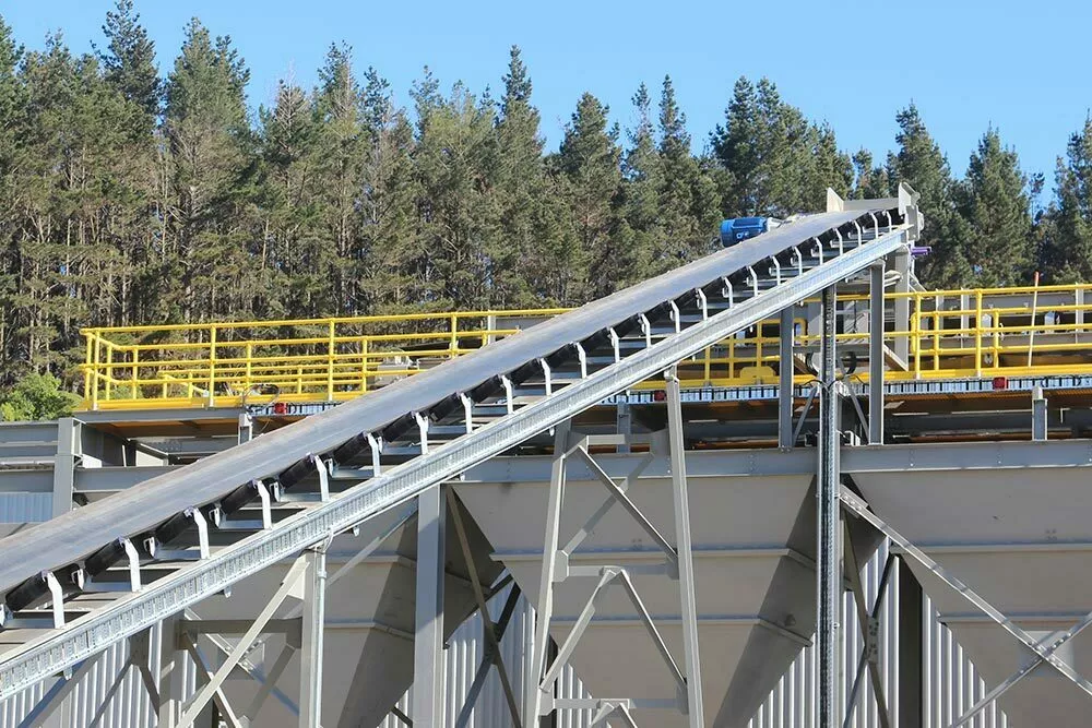 masonry block plant conveying system