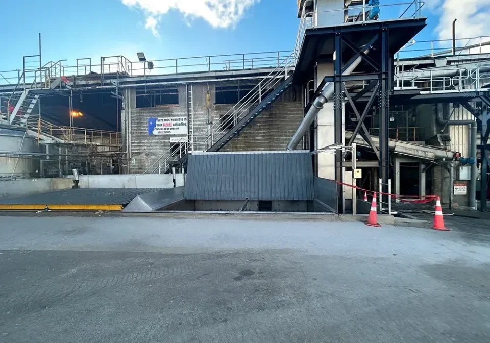 Conveying system rendering facility.